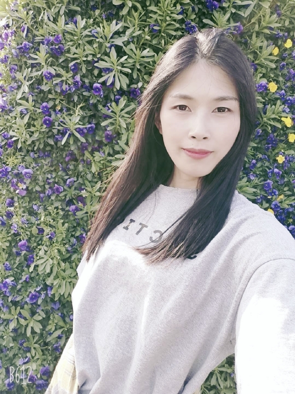 妍妍的第一张照片--盐城王婆说媒