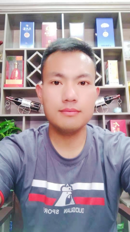 钱乾的第一张照片--盐城王婆说媒